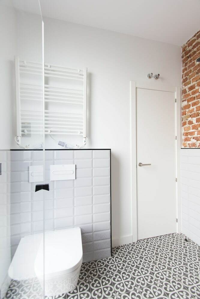 Apartamentos Dobo Homes Juan Bravo