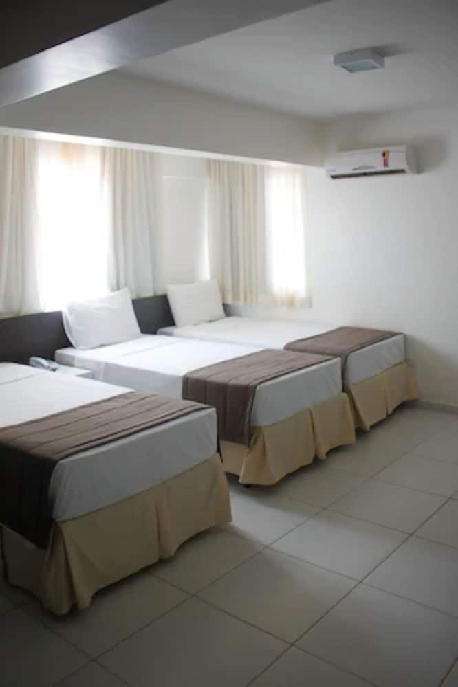 Tropico Praia Hotel