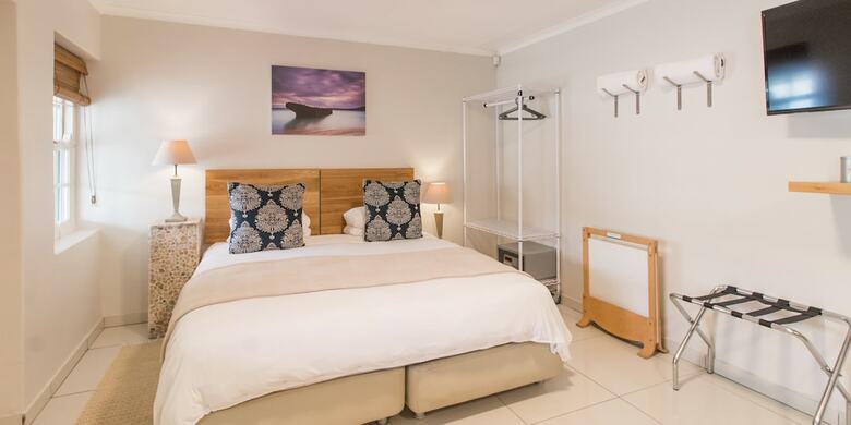 Apartamentos Langebaan Kite Cottages