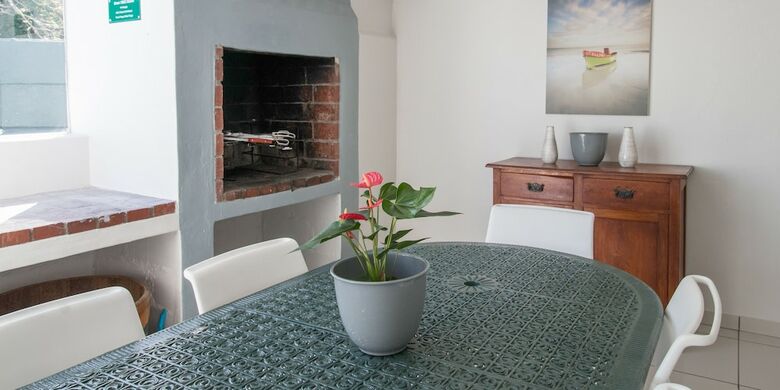 Apartamentos Langebaan Kite Cottages