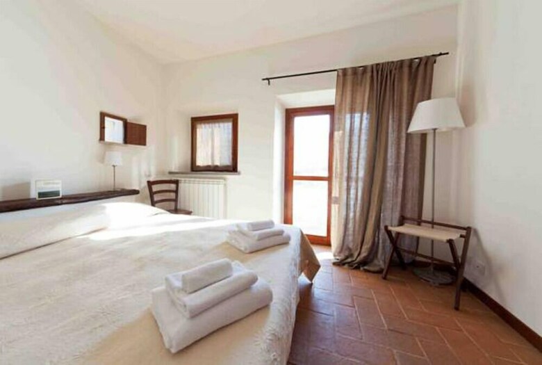 Agroturismo La Perticara