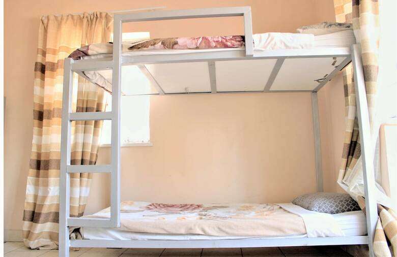 Hostal Urban Backpackers