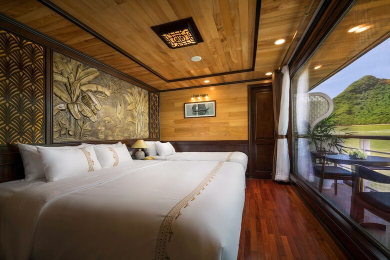 Perla Dawn Sails