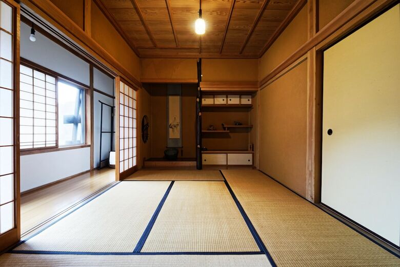 Hostal Takazuri-kita - Hostel
