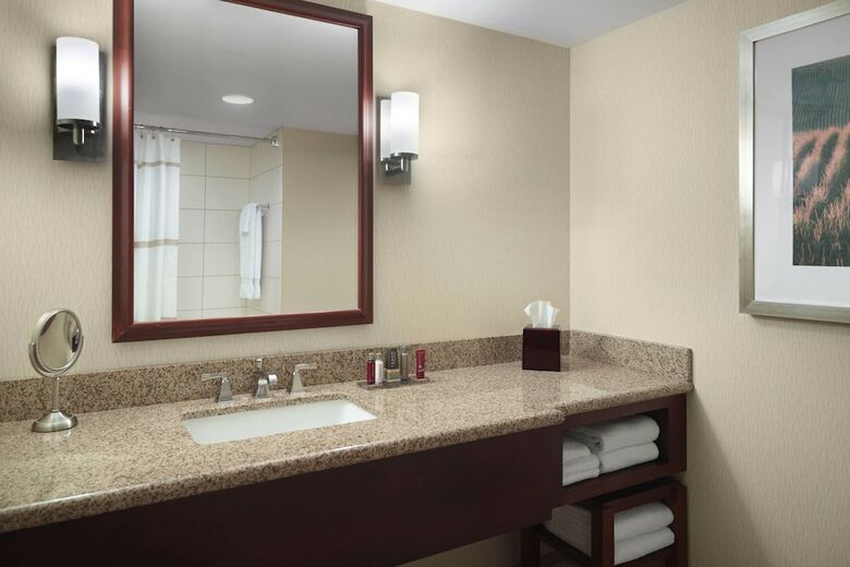 Bloomington-normal Marriott Hotel & Conference Center