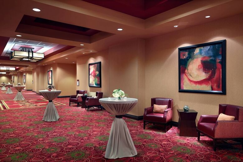 Bloomington-normal Marriott Hotel & Conference Center