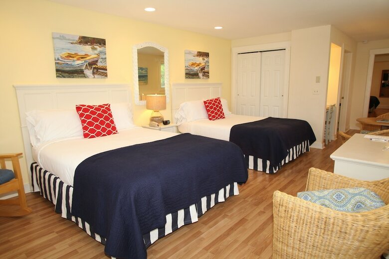 Motel Glen Cove Inn & Suites