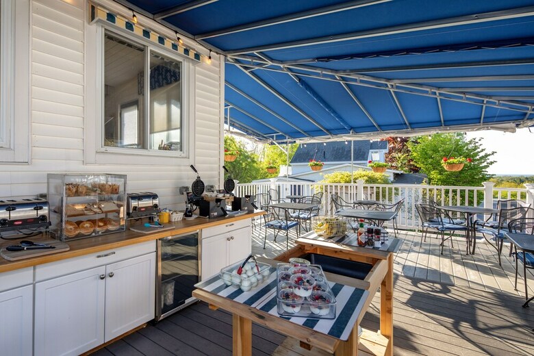Motel Glen Cove Inn & Suites