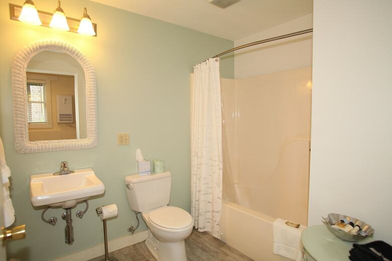 Motel Glen Cove Inn & Suites