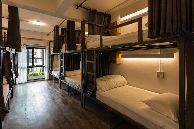 Hostal Hobnob Hostel - Adults Only