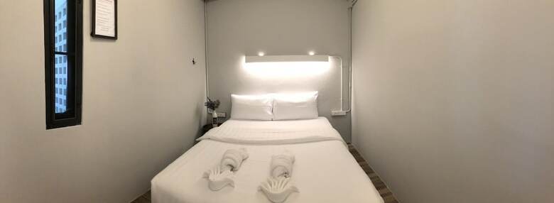 Hostal Hobnob Hostel - Adults Only
