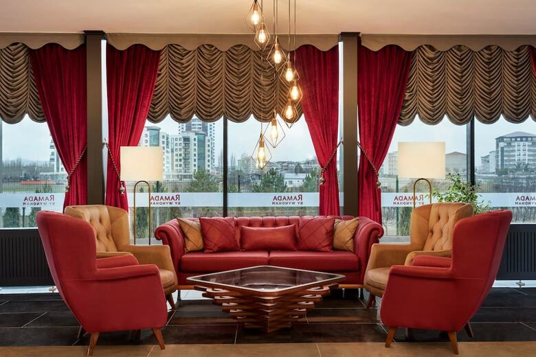 Hotel Ramada By Wyndham Sivas