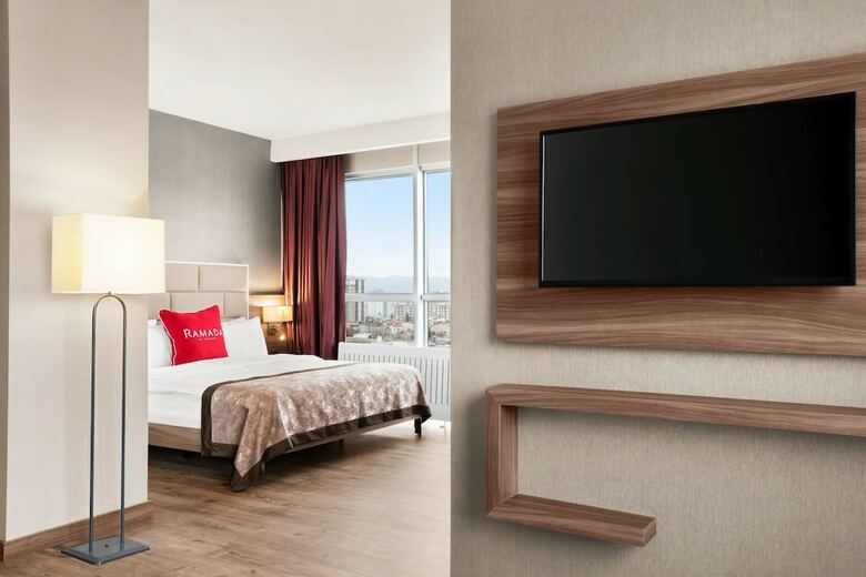 Hotel Ramada By Wyndham Sivas