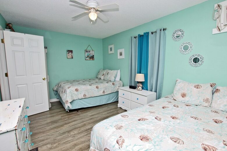 Moonraker 13 - One Bedroom Condo