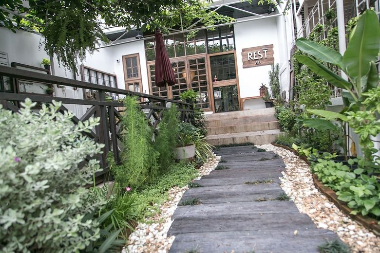 Hostal Rest Ari Boutique Hostel