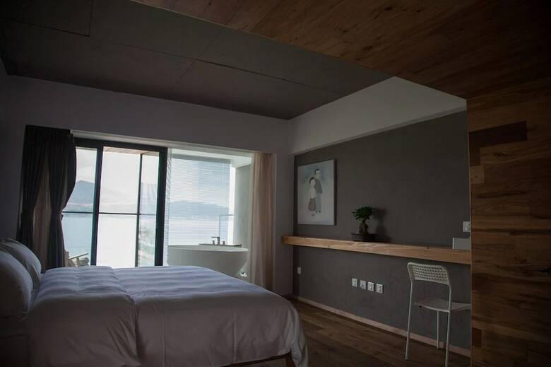 Dali Pure Sea Travelling With Hotel
