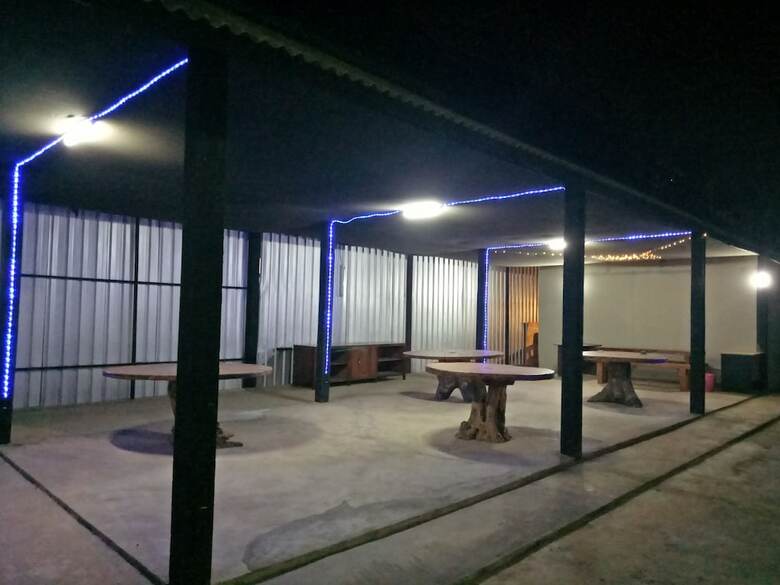 Hostal The Warong Nusa Penida - Hostel