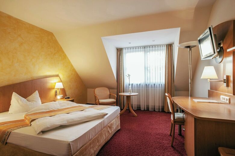 City Partner Hotel Alarun