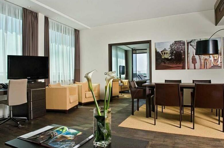 Hotel Dolce Munich Unterschleissheim