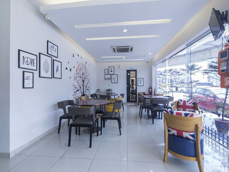 Oyo 893 Hotel Holmes Kelana Jaya