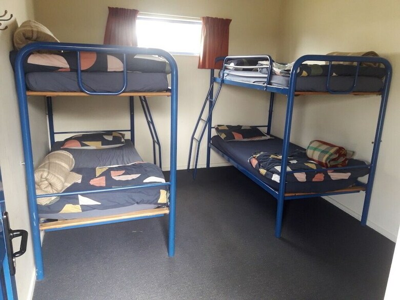 Hostal Golden Fern Backpackers