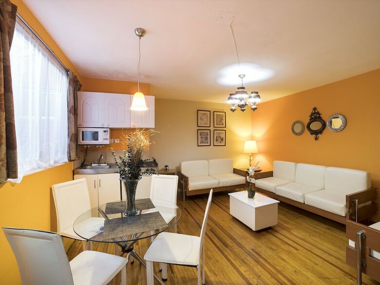 Apartamentos Capital O Suites Viveros de Coyoac�n