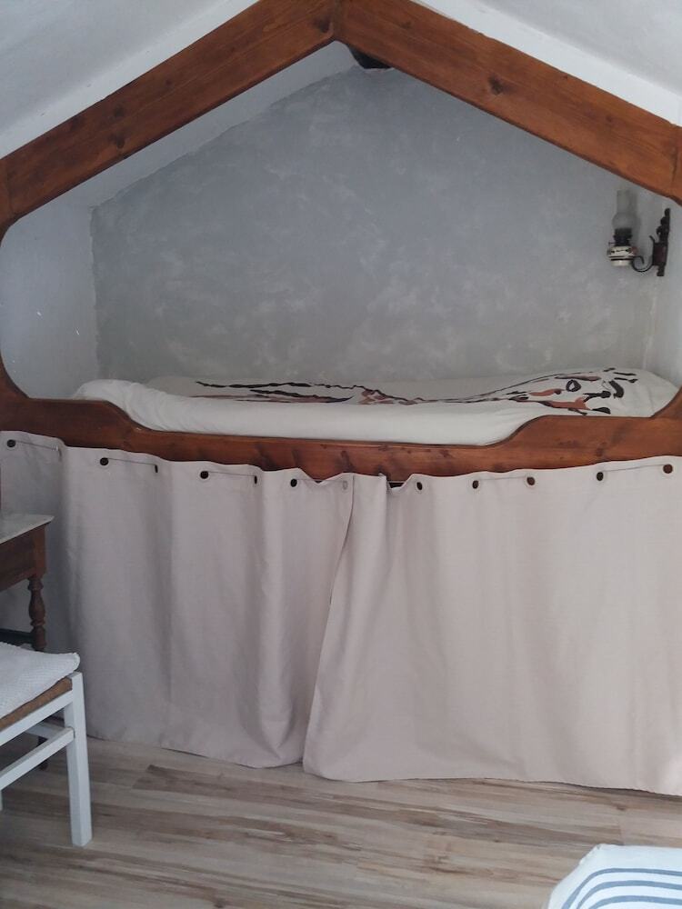 Hotel Le Patio Des Cigales