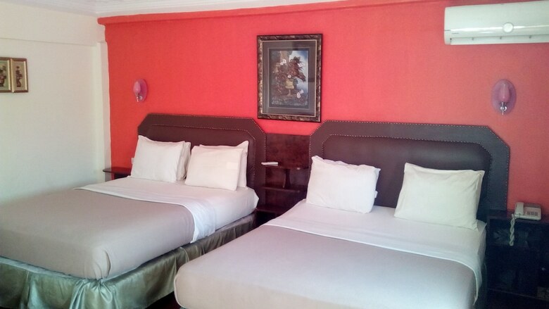 Zambezi Inn Hotel