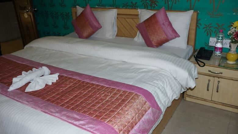 Maxfort Airport Hotel
