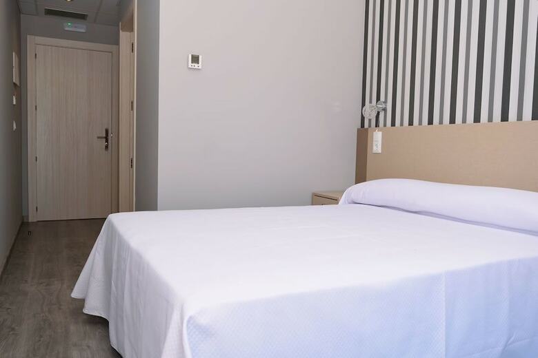 Hostal Siskets Hotel & Restaurante
