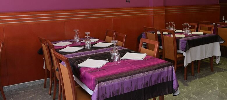 Hostal Siskets Hotel & Restaurante