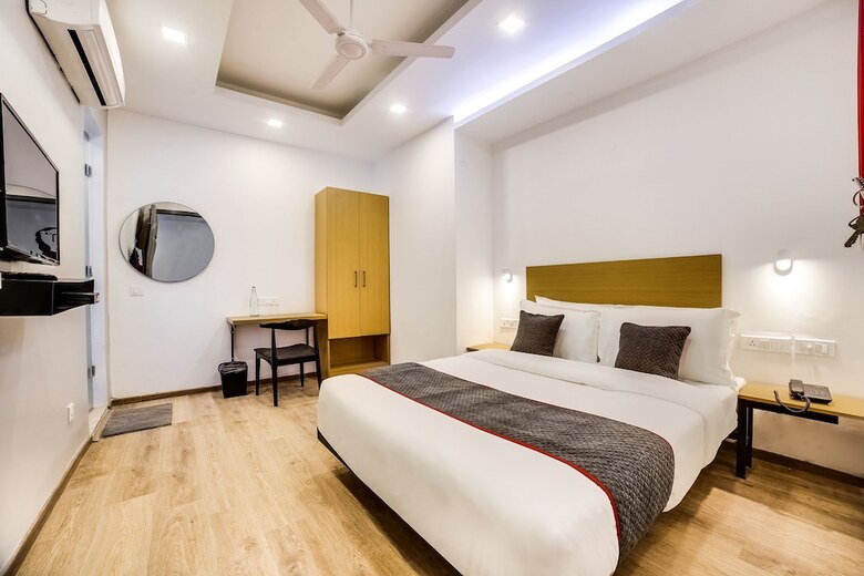 Hotel Oyo Flagship 15228 South City2