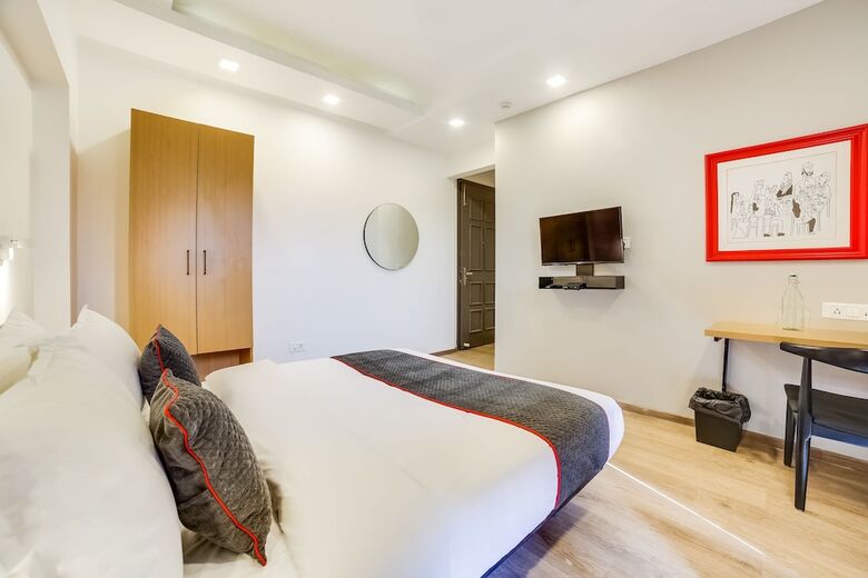 Hotel Oyo Flagship 15228 South City2