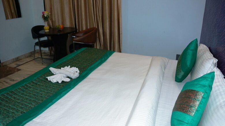 Hotel Maxfort Service Apartment