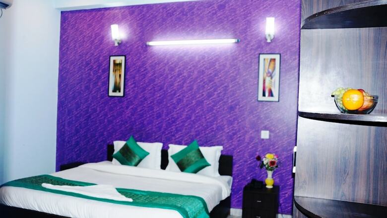 Hotel Maxfort Service Apartment