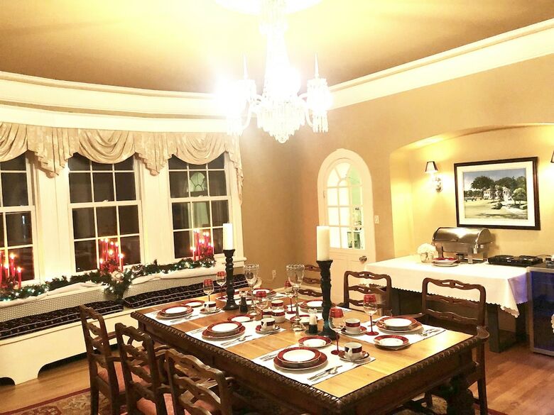 Bed & Breakfast 1 West Inn Waterfront