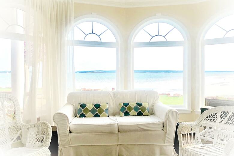 Bed & Breakfast 1 West Inn Waterfront