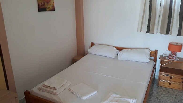 Hotel Ambeles Apartments