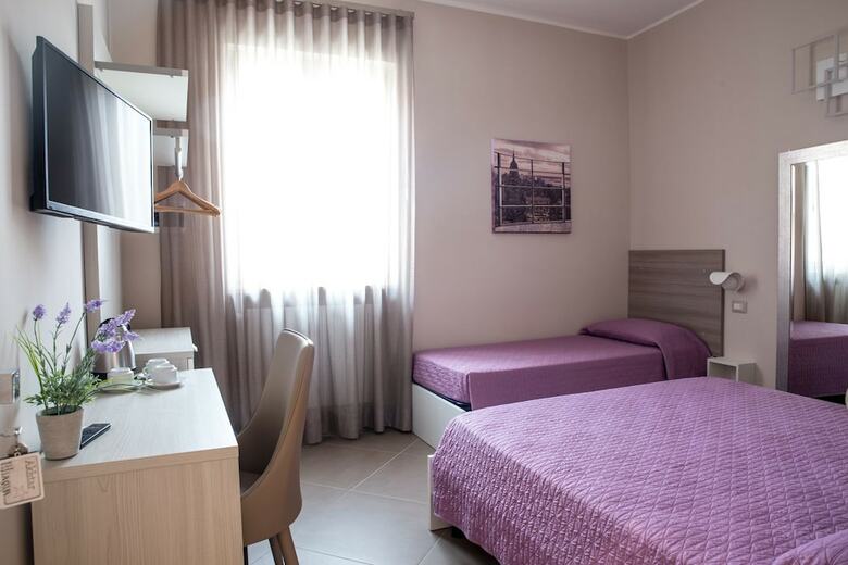 Bhagya Gallipoli Rooms & Suites
