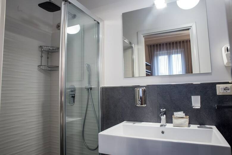 Bhagya Gallipoli Rooms & Suites