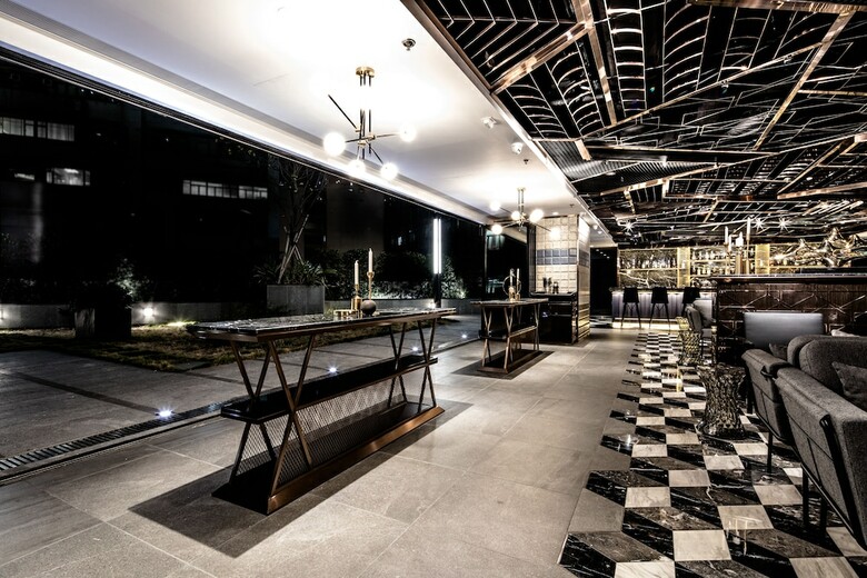 Hotel Cozi � Oasis