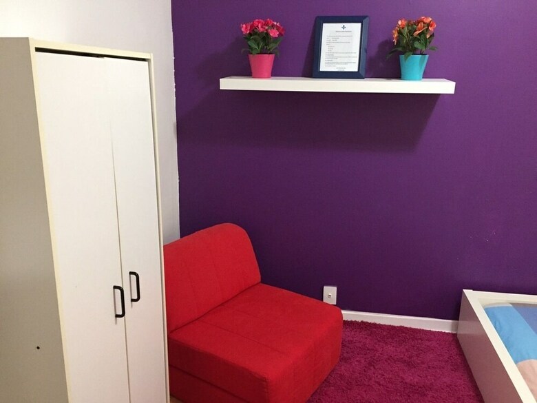 Hotel Gite King Hostels - In Montreal (C�te-saint-paul)