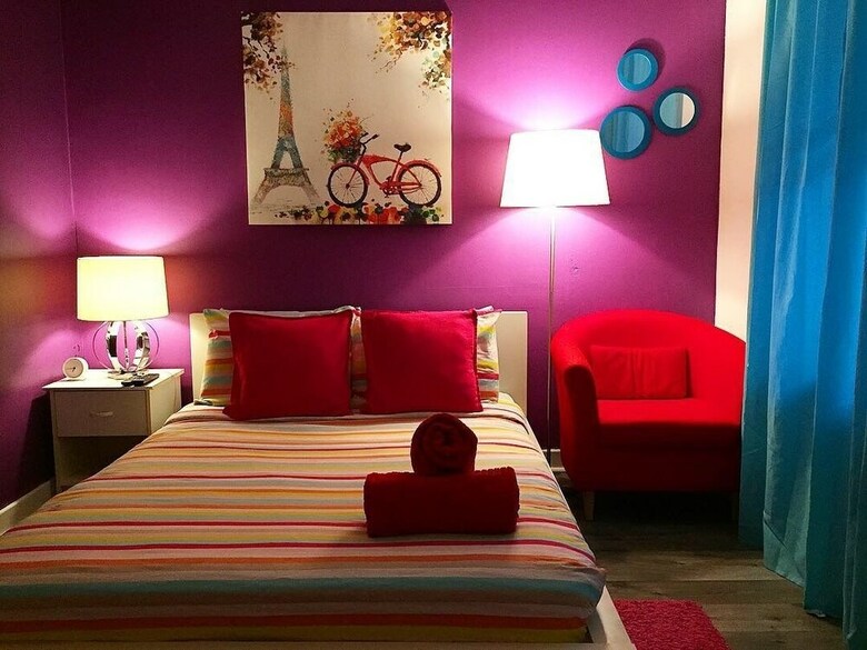 Hotel Gite King Hostels - In Montreal (C�te-saint-paul)