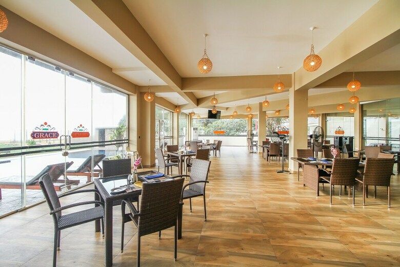 Hotel Capital O 311 Grace Beach Resort