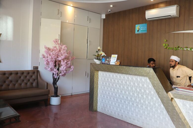 Hotel Guest Inn Hospitality-bandra Kurla Complex