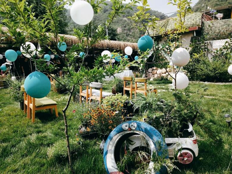 Hotel Beijing Encounter Garden
