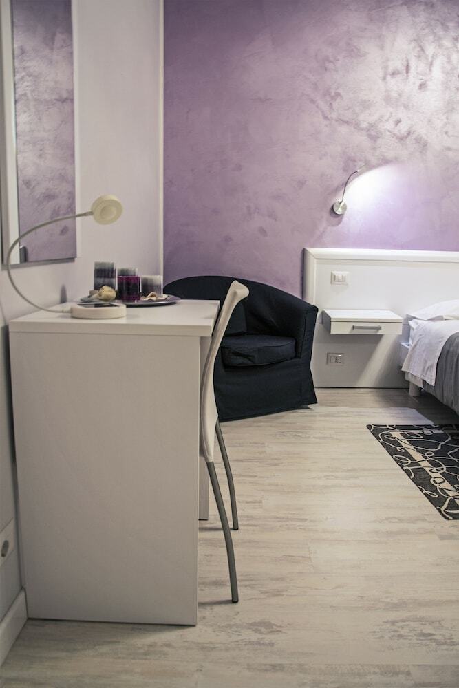 Hotel Alibardi Alloggi