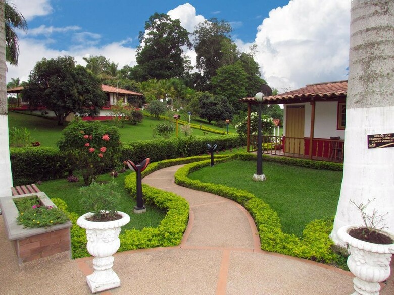 Hotel Campestre Pueblo Bello