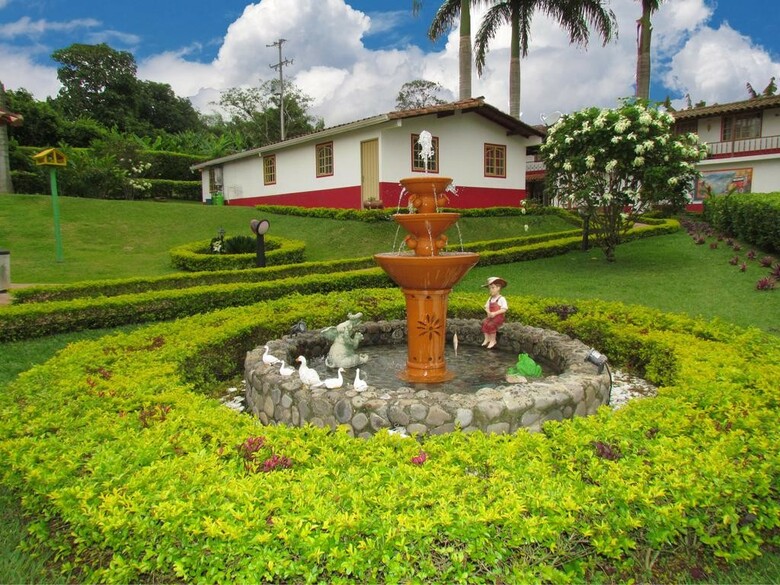 Hotel Campestre Pueblo Bello