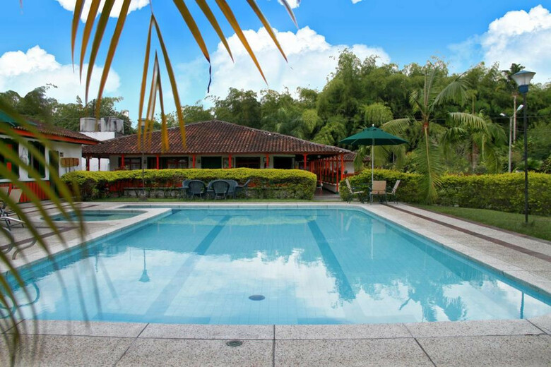 La Floresta Hotel Campestre